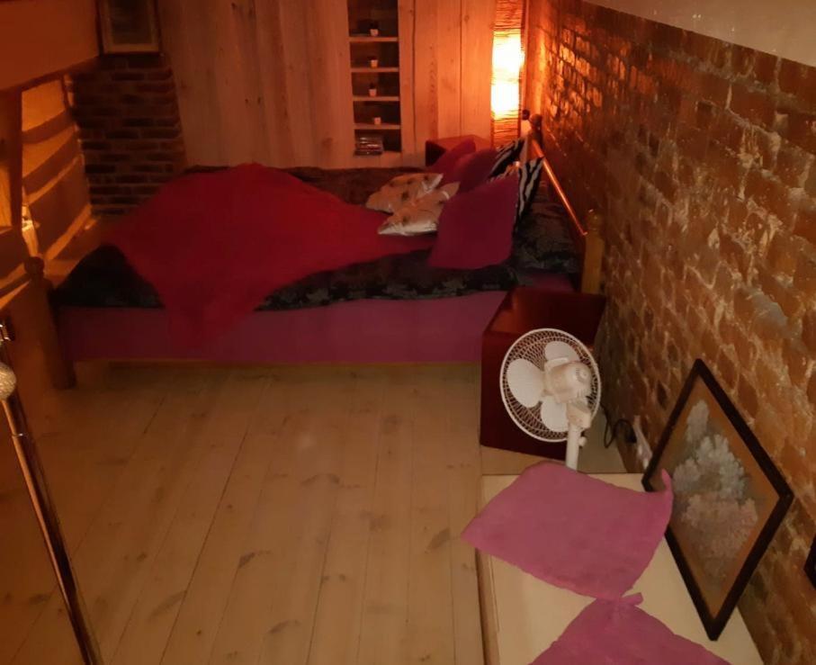 2 Story Studio Apartment Free Parking Included Рига Экстерьер фото